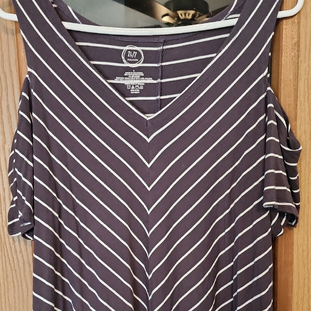 Maurices Cold Shoulder Women's Top